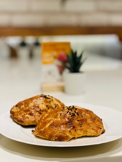 Dereotlu Peynirli Ev Poğaçası görseli