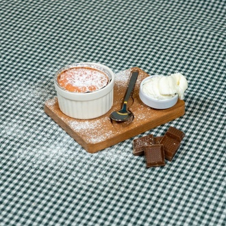 Beyaz Çikolatalı & Çilekli Sufle görseli