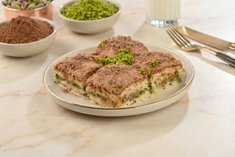 Çikolatalı Fıstıklı Soğuk Baklava görseli