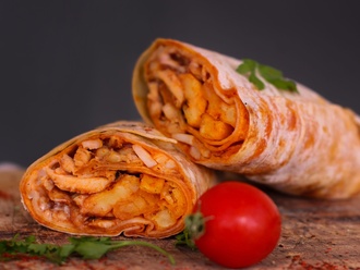 Tavuk Döner Dürüm 250.Ml.kutu Ya Da Şişe Kola görseli