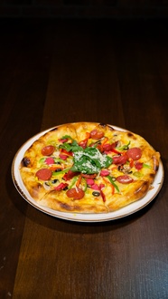 Karışık Pizza (Orta Boy) görseli