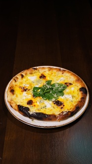 Dört Peynirli Pizza (Orta Boy) görseli