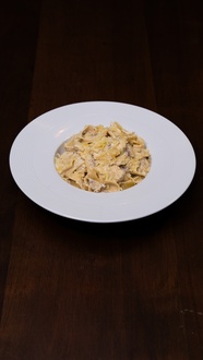 Tavuklu Fettuccine Alfredo görseli