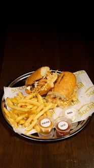 Çıtır Piliç Sandviç görseli