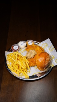 Çıtır Tavuk Burger görseli