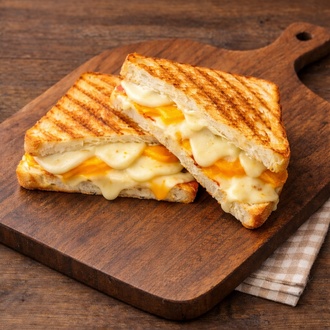 3 Peynirli Susurluk Tostu Menü görseli