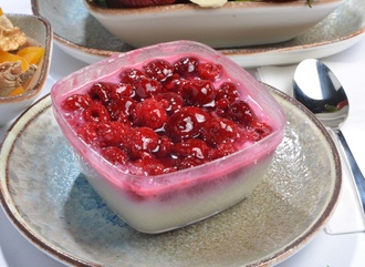 Muhallebi (Frambuazlı) görseli