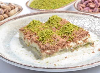 Antep Fıstıklı Soğuk Baklava (500 Gr) görseli