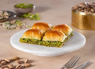 Fıstıklı Baklava (500 Gr) görseli