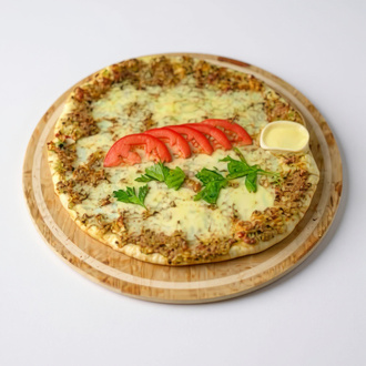 Kaşarlı Lahmacun görseli