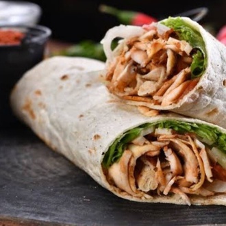 Sriracha Acı Soslu Dön Dön Vıp Tavuk Döner Dürüm (70 Gr) görseli