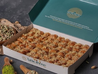 Köse Özel Cevi̇zli̇ Baklava (1 Kg.) görseli