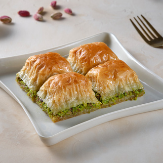 Klasik Baklava Fıstıklı (750 Gr) görseli