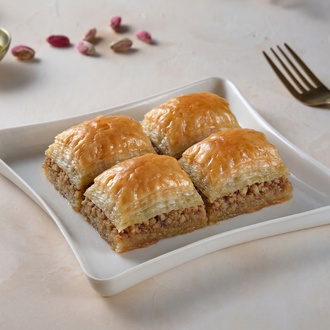 Klasik Baklava Cevizli (1 Kg) görseli