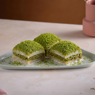 Antep Fıstıklı Soğuk Baklava (Yeşil) (750 Gr) görseli