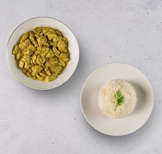 Kremalı Köri Soslu Tavuk & Pirinç Pilavı görseli