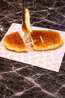 Kaşarlı Tost görseli
