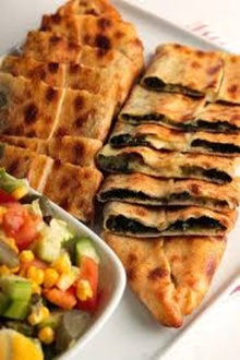 Ispanaklı Pide görseli