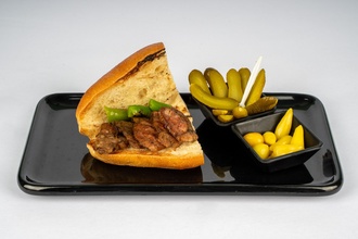 Çeyrek Ekmek Arası Kuzu Uykuluk görseli