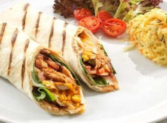 Antep Usulü Soslu Döner Dürüm görseli