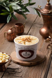 Beyaz Çikolatalı İrmik Helvası Dondurmalı (Büyük Boy) görseli