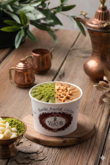 Antep Fıstığı & Sade Dondurmalı (Büyük Boy) görseli