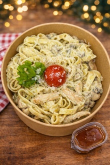 Fettucine Alfredo görseli