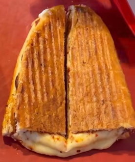 Karışık Tost (Sanayi Usulü) görseli