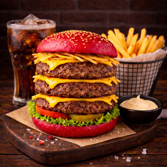 Red Triplex Garlic Mushroom Burger Menü görseli