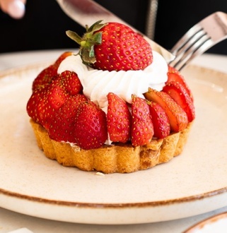 Çilekli Tart görseli