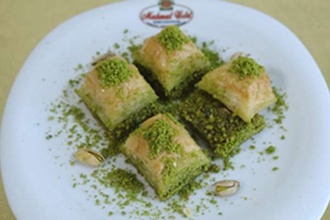 Fıstıklı Baklava(3 Adet) görseli