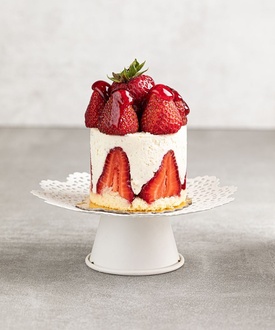 Meyveli Tek Pasta görseli