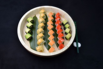 Osaka Sushi Set (32 Pcs.) görseli