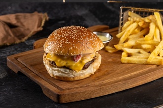 Patlıcanlı Et Burger Menü görseli