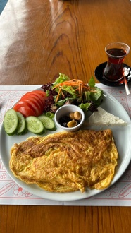 Kaşarlı Omlet Kahvaltı görseli
