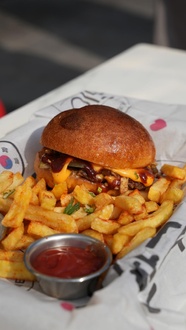 Oppa Beef Burger görseli