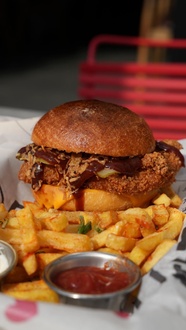 Kore Bbq Chicken Burger görseli