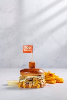 Double Too Burger görseli