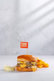 Double Truffle Burger görseli