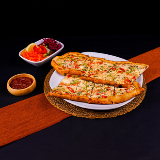 Beyaz Peynirli Pide (50 Cm.) görseli