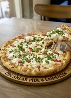 Akdeniz Pizza görseli