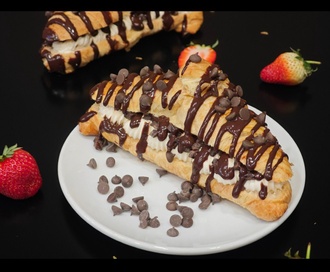 Çikolatalı Kruvasan görseli