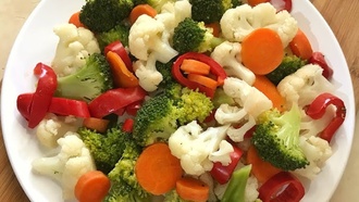 Fit Buharda Sebze Bowl (Brokoli, Karnabahar, Kapya Biber, Pancar) 170 Kcal görseli