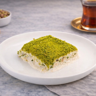 Fıstıklı Sütlü Kadayıf görseli