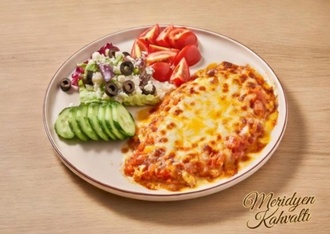 Kaşarlı Menemen Kahvaltı Tabağı görseli