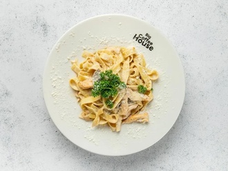 Fettuchini Alfredo görseli