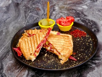 Karışık Tost görseli