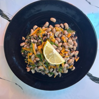 Kuru Börülce Salatası görseli