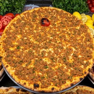 Özel Lahmacun görseli