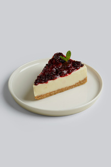 Orman Meyveli Cheesecake görseli